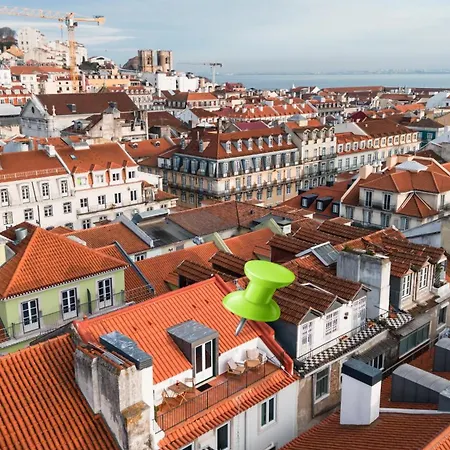 Apartament The Downtown Terrace - Fabulous Views, Romantic Penthouse, 6th-floor No Lift