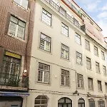 The Downtown Terrace - Fabulous Views, Romantic Penthouse, 6th-floor No Lift Apartmán