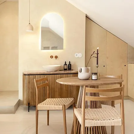 Fantastic Terrace In A Romantic Penthouse At Downtown Apartment Lisbon